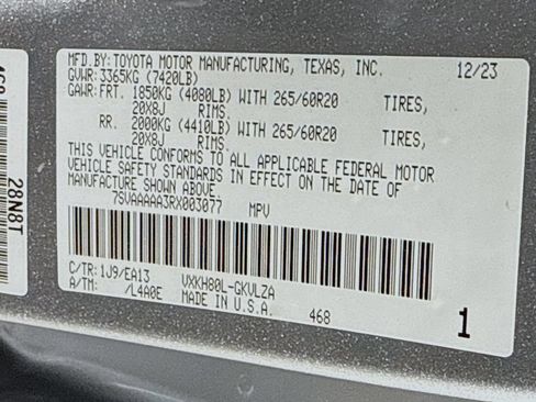 Used 2024 Toyota Sequoia Limited RWD image 33