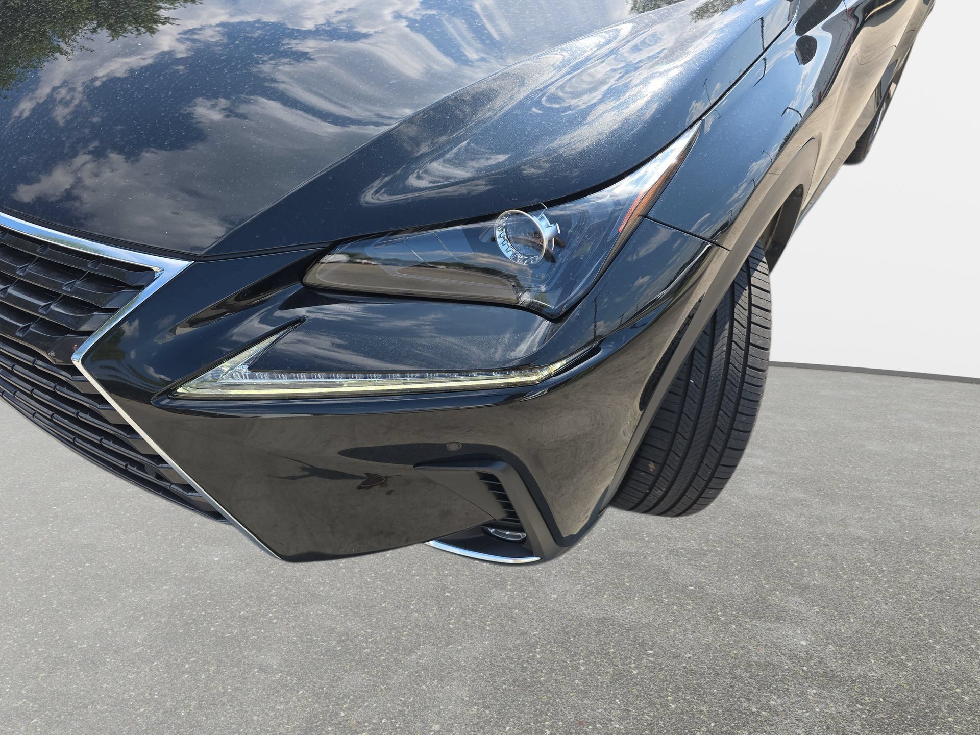 Used 2018 Lexus NX 300 AWD w/ Premium Package image 30