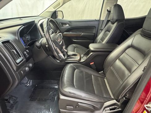 Used 2017 GMC Canyon Denali image 8