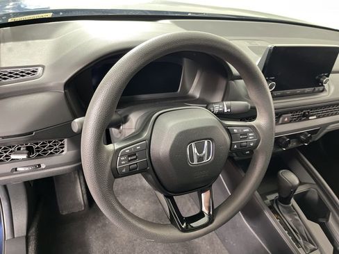Used 2023 Honda Accord EX image 26