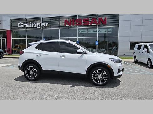 Used 2022 Buick Encore GX Select w/ Safety Package II FWD image 36