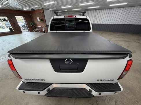 Used 2014 Nissan Frontier PRO-4X w/ Pro-4x Luxury Package image 6