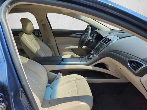 Used 2019 Lincoln MKZ Reserve w/ Luxury Package FWD image 26