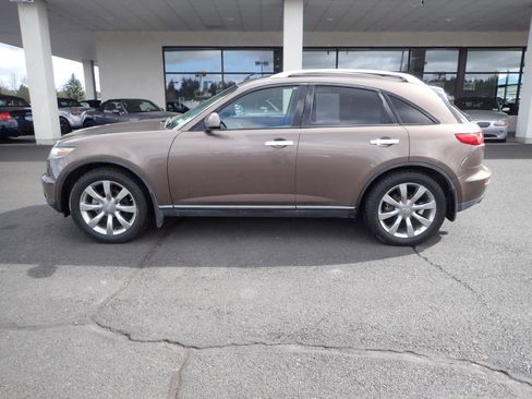 Used 2004 INFINITI FX35 AWD w/ Touring Pkg image 2
