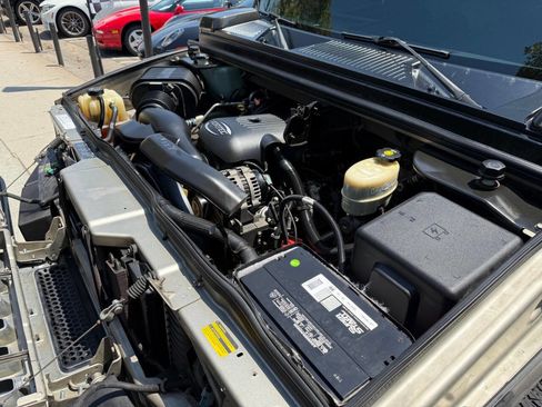 Used 2005 HUMMER H2 image 51