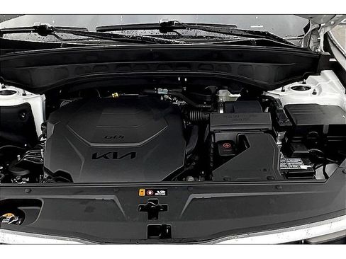 Used 2024 Kia Telluride SX Prestige image 10