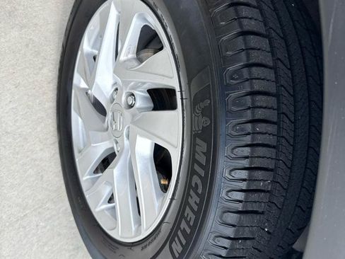 Used 2015 Honda CR-V EX-L image 19