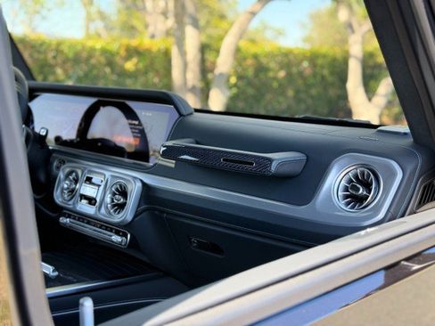 Used 2025 Mercedes-Benz G 580 w/ EQ Technology image 34