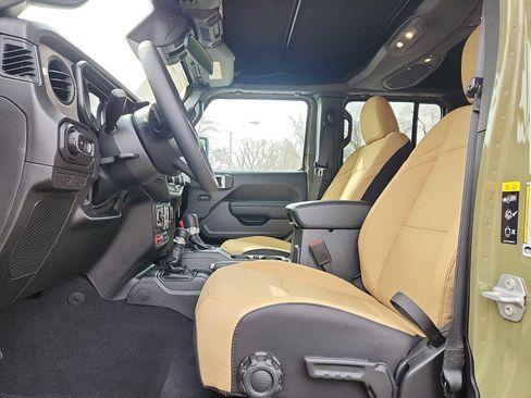 New 2026 Jeep Wrangler Unlimited Sport image 9