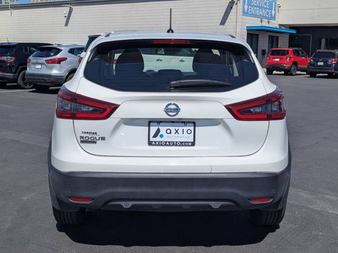Used 2020 Nissan Rogue Sport S FWD image 6