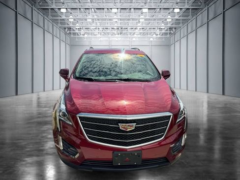 Used 2018 Cadillac XT5 Luxury w/ LPO, Black Ice Package AWD/4WD image 2
