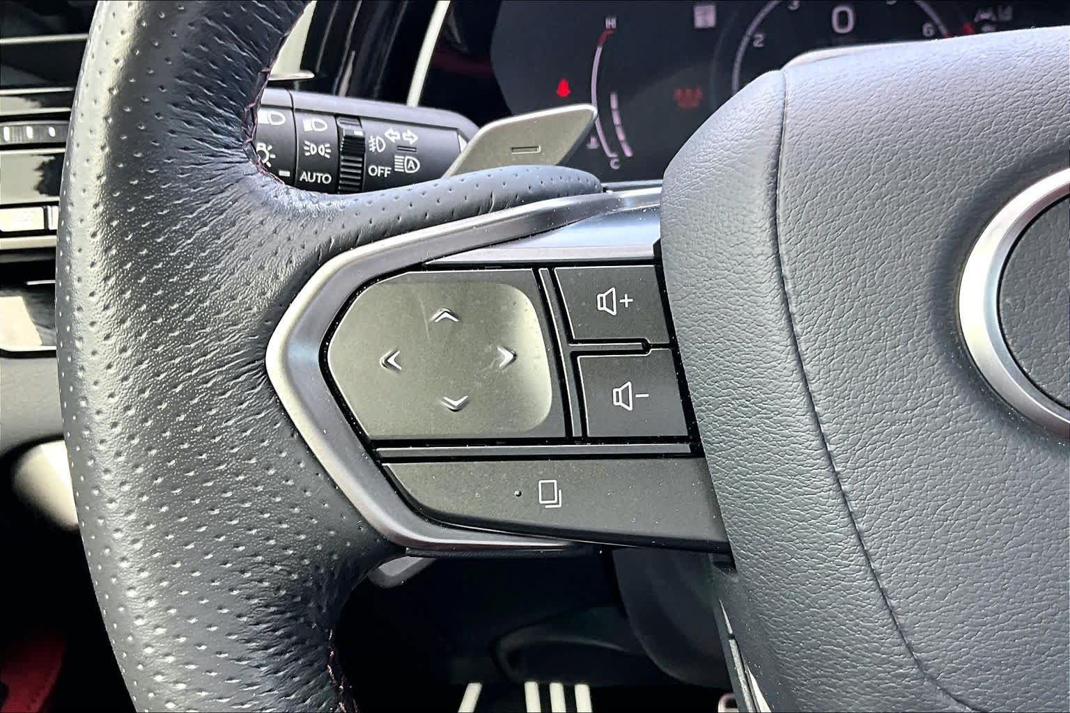 Used 2024 Lexus RX 350 F Sport w/ Convenience Package AWD/4WD image 24