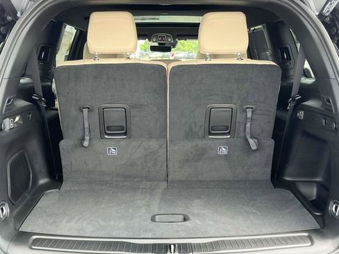 New 2025 Jeep Grand Cherokee L Limited w/ Luxury Tech Group II image 19