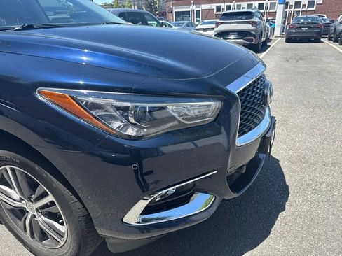 Used 2019 INFINITI QX60 Luxe w/ Essential Package AWD/4WD image 4
