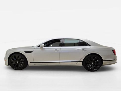 Used 2021 Bentley Flying Spur V8 AWD/4WD image 5