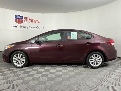 Used 2017 Kia Forte LX w/ LX Popular Package FWD image 6