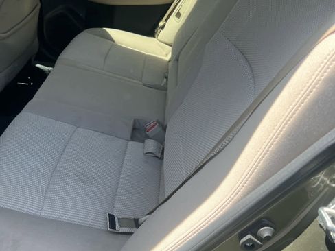 Used 2019 Subaru Outback 2.5i Premium AWD/4WD image 11