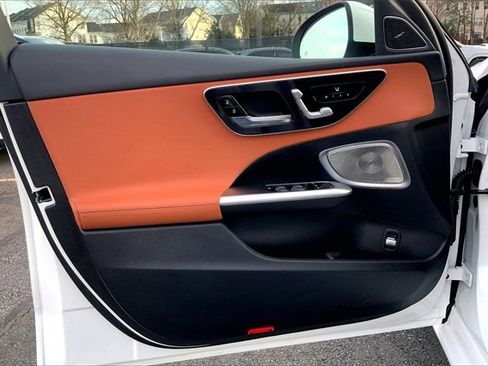 Used 2025 Mercedes-Benz C 300 4MATIC Sedan image 18