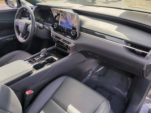 Used 2025 Lexus RX 350 FWD w/ Accessory Package image 30