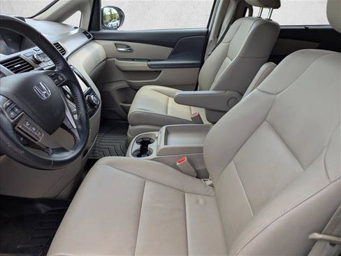 Used 2016 Honda Odyssey EX-L image 24