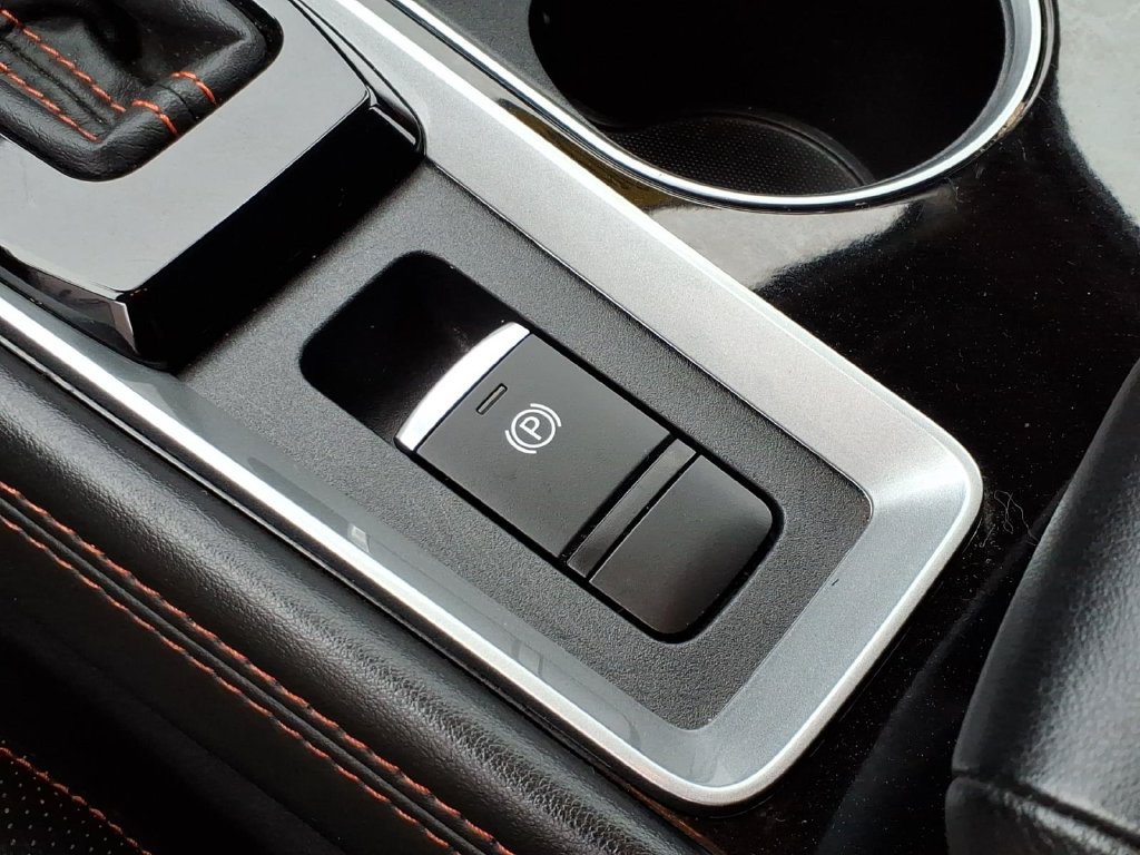 Certified 2024 Nissan Altima 2.5 SR AWD/4WD image 17