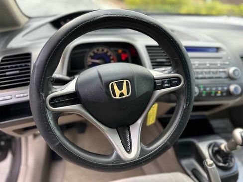 Used 2010 Honda Civic LX image 14