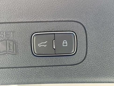 New 2026 Lincoln Aviator Reserve AWD/4WD image 13