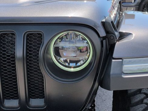 Used 2020 Jeep Wrangler Unlimited Rubicon AWD/4WD image 10