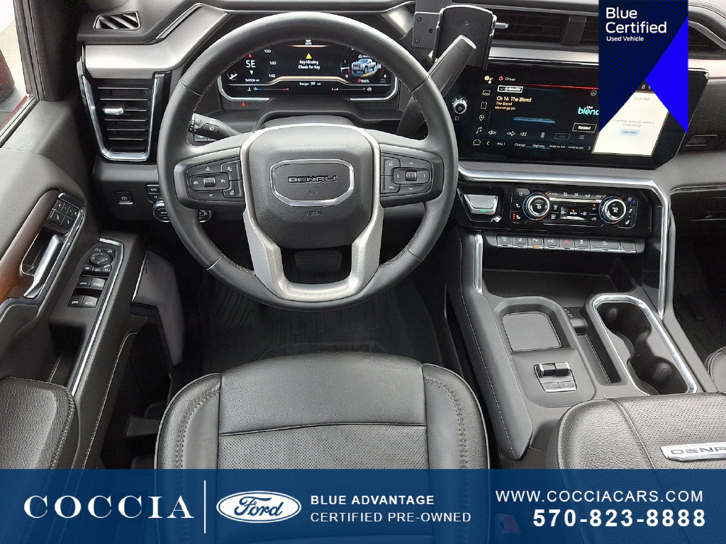 Used 2024 GMC Sierra 2500 Denali w/ Technology Package AWD/4WD image 11