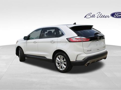 Used 2020 Ford Edge Titanium w/ Equipment Group 301A FWD image 7