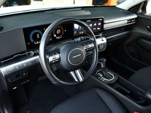 Used 2026 Hyundai Kona SEL Sport FWD image 19
