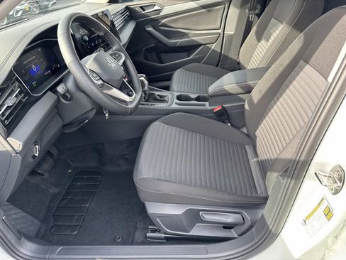 Certified 2025 Volkswagen Jetta S image 14