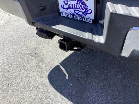 Used 2015 Ford F250 XLT image 28