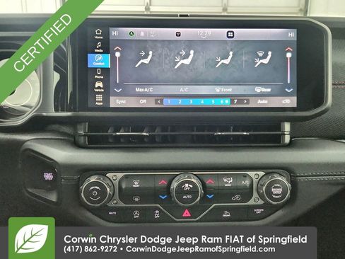 Certified 2026 Jeep Wrangler Unlimited Rubicon AWD/4WD image 25