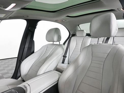 Certified 2021 Mercedes-Benz E 350 4MATIC Sedan image 5