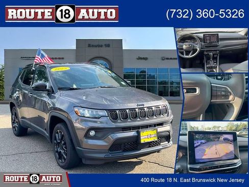Used 2023 Jeep Compass Latitude w/ Sun and Sound Group AWD/4WD image 1