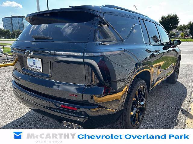 New 2027 Chevrolet Traverse RS w/ LPO, Floor Liner Package AWD/4WD image 5