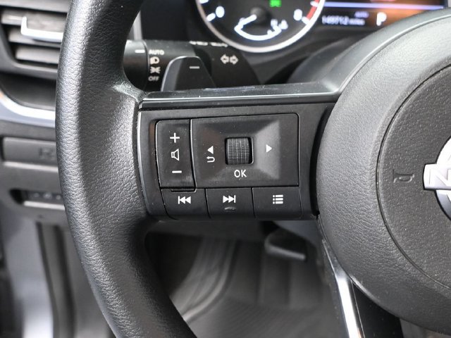 Used 2023 Nissan Rogue S AWD/4WD image 20