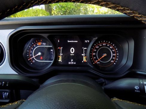 Certified 2024 Jeep Wrangler Sport AWD/4WD image 14