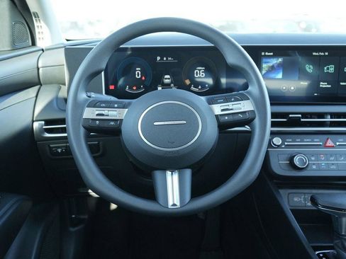 New 2026 Hyundai Tucson SE image 14