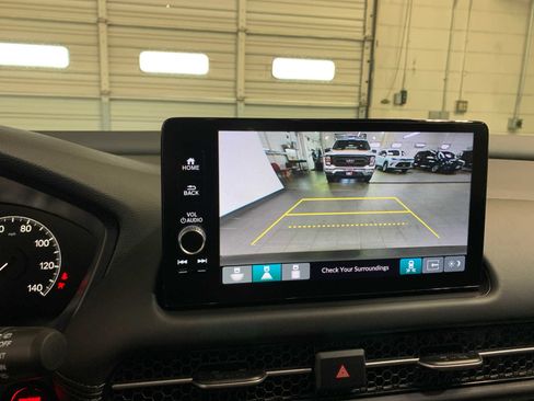 Used 2025 Honda HR-V EX-L image 6