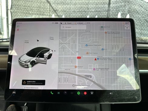 Used 2022 Tesla Model 3 image 17