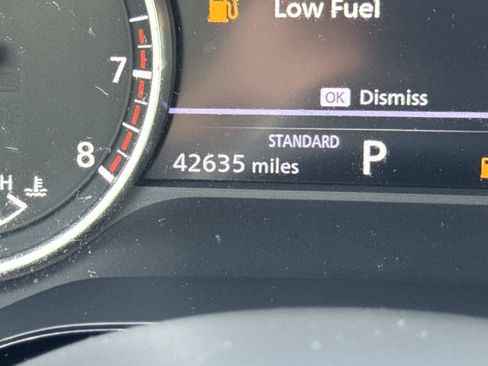 Used 2022 Nissan Pathfinder S FWD image 27
