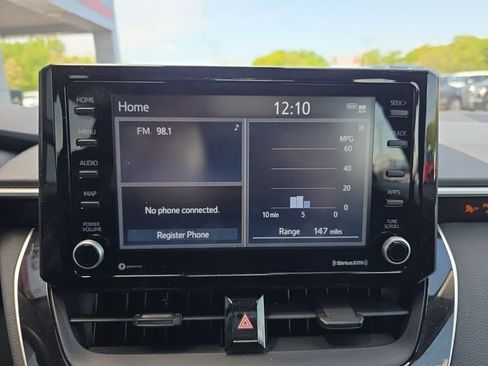 Used 2022 Toyota Corolla LE FWD image 23