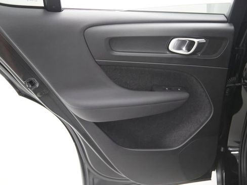 Certified 2023 Volvo C40 P8 Recharge Ultimate AWD/4WD image 18