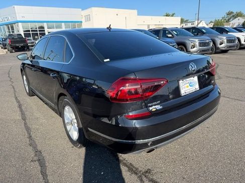 Used 2017 Volkswagen Passat 1.8T S FWD image 5