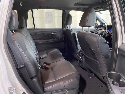 Used 2021 Honda Passport Elite image 14