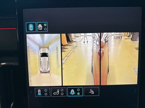 Used 2024 GMC Acadia Denali w/ LPO, Floor Liner Package image 42