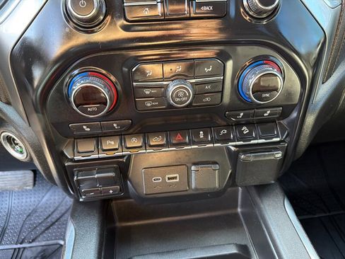 Used 2019 Chevrolet Silverado 1500 LT Trail Boss image 19