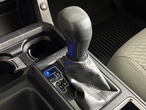 Used 2023 Toyota Tacoma SR AWD/4WD image 36